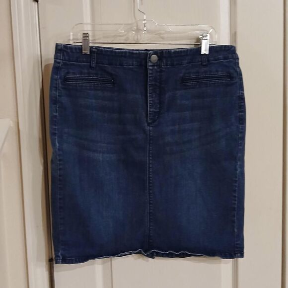 J. Jill Dresses & Skirts - J. Jill blue denim blue jean knee-length stretch skirt size 14